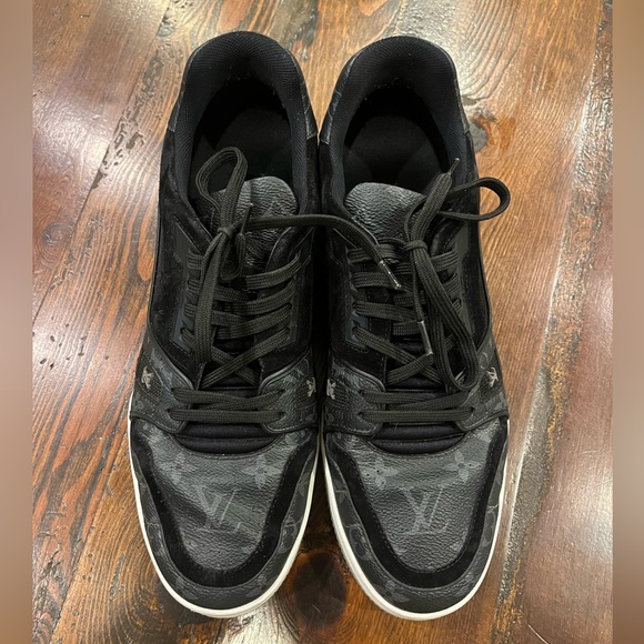Louis Vuitton Louis Vuitton Trainer Low 'Black Monogram' | Men's Size 10 - Picture 2 of 3